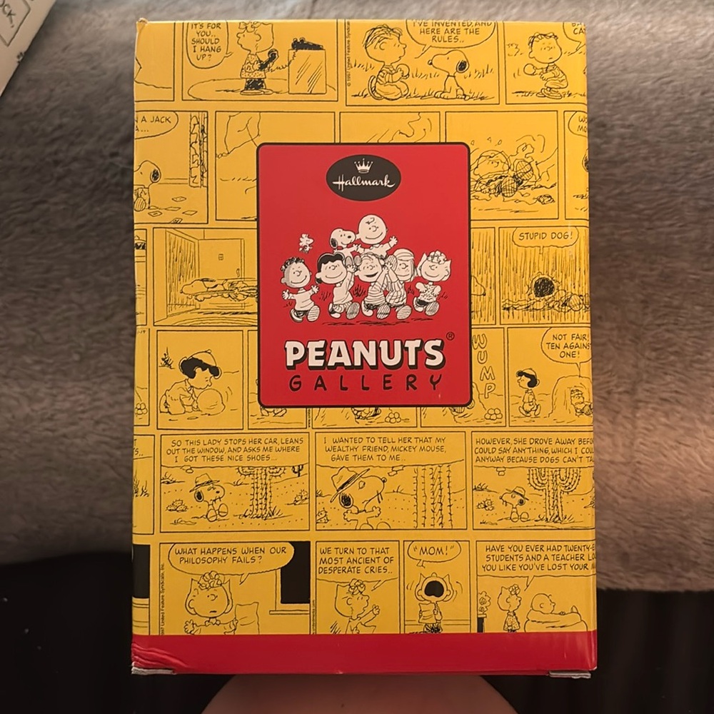 Vintage Peanuts collection figurine